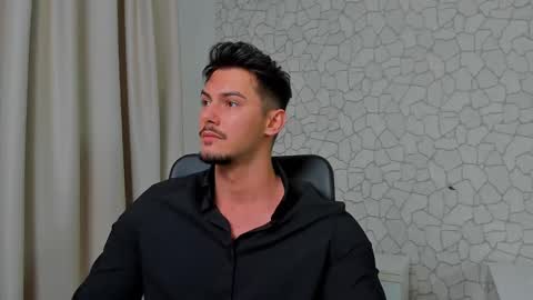 Snapshot of clintmasterss chatting on 02.15.25 ClintMasterss online show from 02.15.25