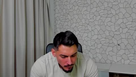 Snapshot of clintmasterss chatting on 10.10.25 ClintMasterss online show from 10.10.25