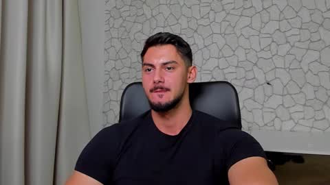 Snapshot of clintmasterss chatting on 11.11.25 ClintMasterss online show from 11.11.25