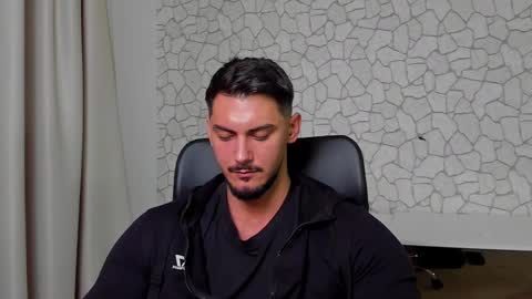 Snapshot of clintmasterss chatting on 11.12.25 ClintMasterss online show from 11.12.25