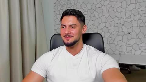 Snapshot of clintmasterss chatting on 11.16.25 ClintMasterss online show from 11.16.25