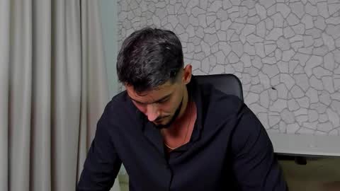 Snapshot of clintmasterss chatting on 11.29.25 ClintMasterss online show from 11.29.25