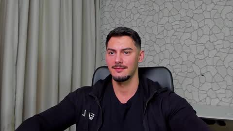 Snapshot of clintmasterss chatting on 01.10.26 ClintMasterss online show from 01.10.26