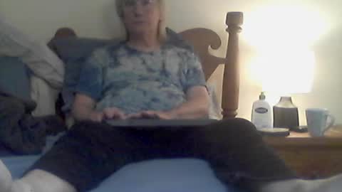 Snapshot of clitboy658752 chatting on 07.26.26 clitboy658752 online show from 07.26.26