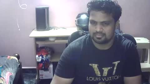 Snapshot of clitorisgspot69 chatting on 01.15.26 Raj online show from 01.15.26