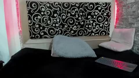 cloe66 online show from 01.31.25