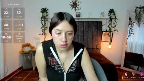 Snapshot of cloe_7 chatting on 06.14.26 cloe_7 online show from 06.14.26