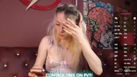  CLOE  online show from 01.15.26