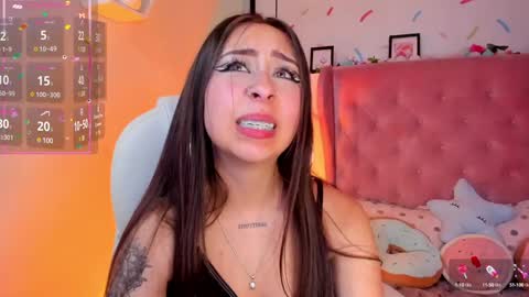 Snapshot of cloe_martinez_ chatting on 12.05.24 Cloe online show from 12.05.24