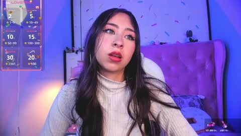 Snapshot of cloe_martinez_ chatting on 12.19.24 Cloe online show from 12.19.24