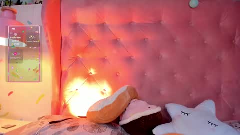 Snapshot of cloe_martinez_ chatting on 02.12.25 Cloe online show from 02.12.25