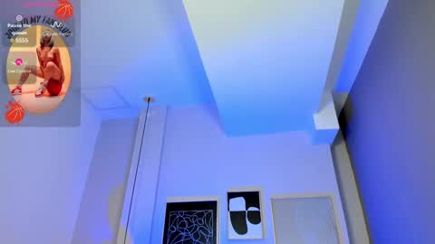 Snapshot of cloe_martinez_ chatting on 10.01.25 Cloe online show from 10.01.25