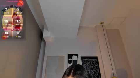 Snapshot of cloe_martinez_ chatting on 10.16.25 Cloe online show from 10.16.25