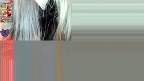 Snapshot of cloe_martinez_ chatting on 11.23.25 Cloe online show from 11.23.25