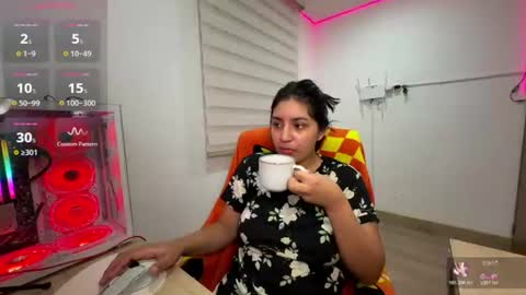 cloe small online show from 07.27.26