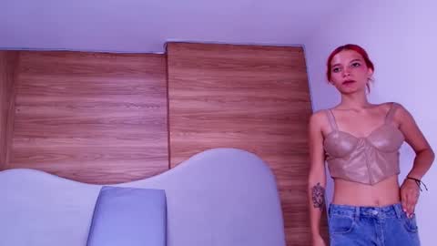 Snapshot of cloe_stanfort chatting on 07.23.26 Cloe Stanfort online show from 07.23.26