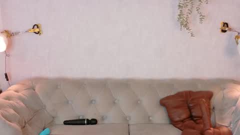 cloeecoopererer online show from 12.20.25