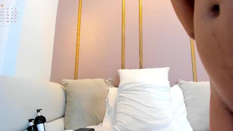 Snapshot of cloehap chatting on 02.14.25 Cloe online show from 02.14.25