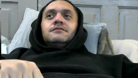 Snapshot of cloudyclearskies chatting on 11.04.25 CloudyClearSkies online show from 11.04.25