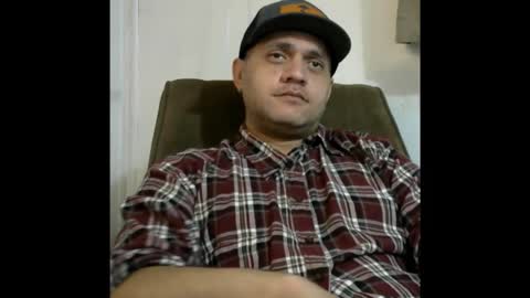 Snapshot of cloudyclearskies chatting on 11.08.25 CloudyClearSkies online show from 11.08.25