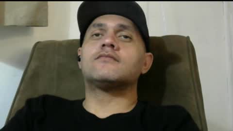 Snapshot of cloudyclearskies chatting on 11.16.25 CloudyClearSkies online show from 11.16.25