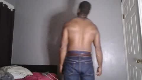 Snapshot of clouvo chatting on 10.31.25 clouvo online show from 10.31.25