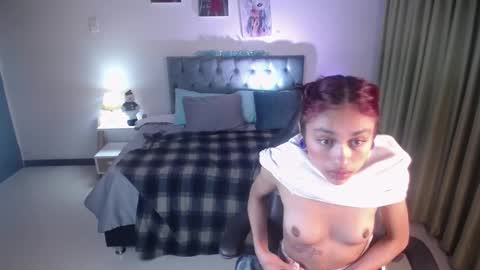 Snapshot of clown_face chatting on 12.29.24 emely dolce online show from 12.29.24