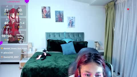 Snapshot of clown_face chatting on 03.02.25 emely dolce online show from 03.02.25