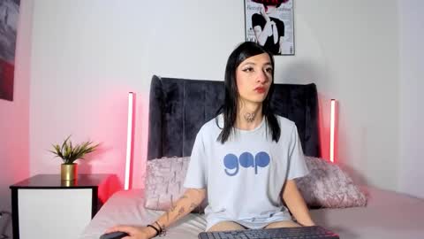 Snapshot of cloy_areo chatting on 02.28.26 Cloy areo make me come with pleasure online show from 02.28.26