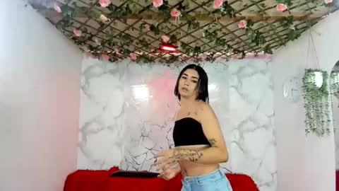 Snapshot of club_latinboys chatting on 05.25.26 club_latinboys online show from 05.25.26