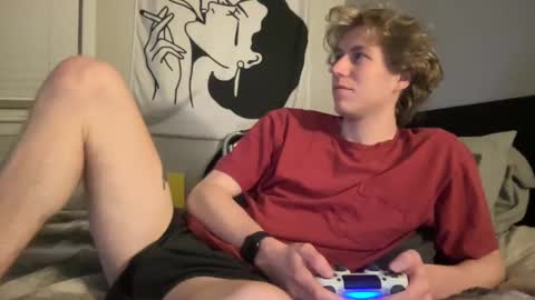 Snapshot of clydeaustin chatting on 01.03.25 Clyde Austin online show from 01.03.25