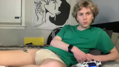 Snapshot of clydeaustin chatting on 01.14.25 Clyde Austin online show from 01.14.25