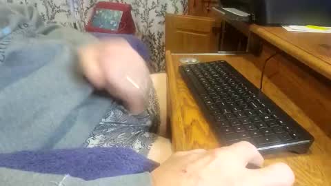 Snapshot of coach_d chatting on 11.05.25 coach_d online show from 11.05.25