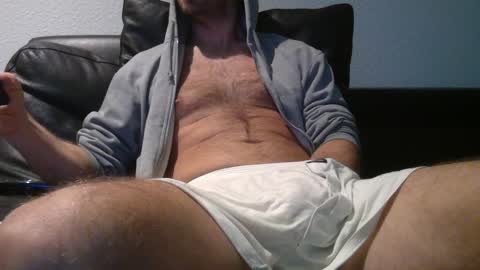 Snapshot of cocka_billy chatting on 12.05.24 cocka_billy online show from 12.05.24