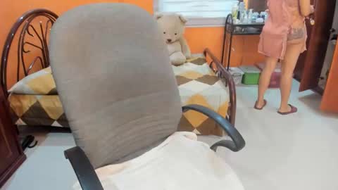 Snapshot of cocktits69 chatting on 10.07.25 titanis online show from 10.07.25