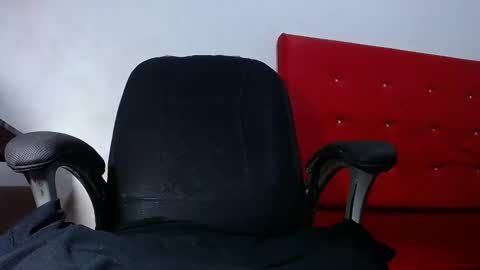 Snapshot of coco1269hard chatting on 12.16.25 Joker Big dick online show from 12.16.25