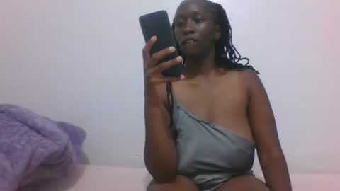 Snapshot of cocoalush9819 chatting on 09.13.25 cocoalush9819 online show from 09.13.25