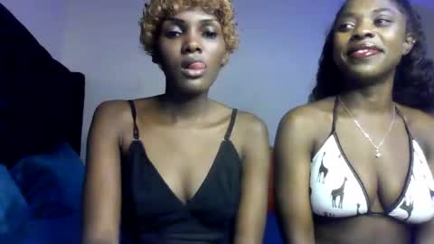 Snapshot of cocolatti1 chatting on 09.09.25 coco online show from 09.09.25