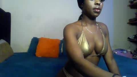 Snapshot of cocolatti1 chatting on 09.18.25 coco online show from 09.18.25