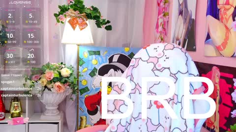 Snapshot of coconut_mia chatting on 12.26.24 Mia online show from 12.26.24