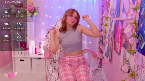 Snapshot of coconut_mia chatting on 03.01.26 Mia online show from 03.01.26