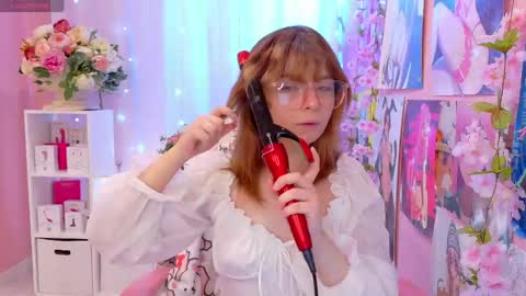 Mia online show from 05.16.26