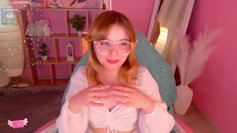 Mia online show from 07.21.26