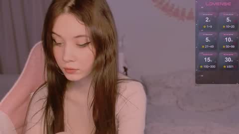 Snapshot of coddleweeper chatting on 01.11.26 Hello guys my name is Coddle online show from 01.11.26