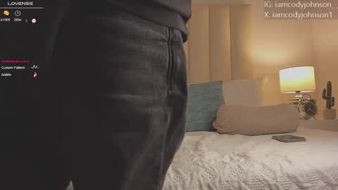 Snapshot of cody_johnsonn_ chatting on 10.13.25 CODY online show from 10.13.25