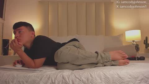 Snapshot of cody_johnsonn_ chatting on 10.30.25 CODY online show from 10.30.25