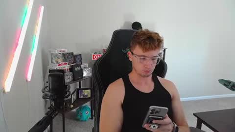 Snapshot of codyt1016 chatting on 10.02.25 codyt1016 online show from 10.02.25