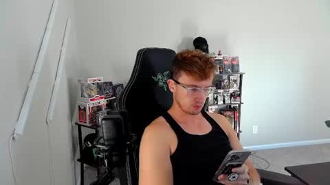 Snapshot of codyt1016 chatting on 10.15.25 codyt1016 online show from 10.15.25