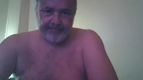 Snapshot of cokinnous31 chatting on 04.19.26 cokinnous31 online show from 04.19.26