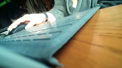 colchuck online show from 02.12.26